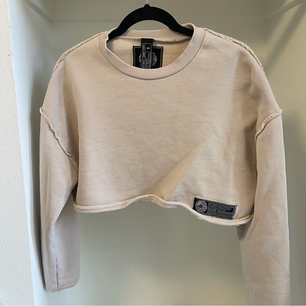 Alphalete Beige Cropped Tank Tops Sweatshirt